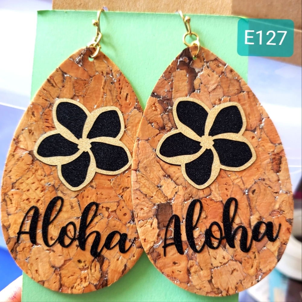 Aloha cork earrings